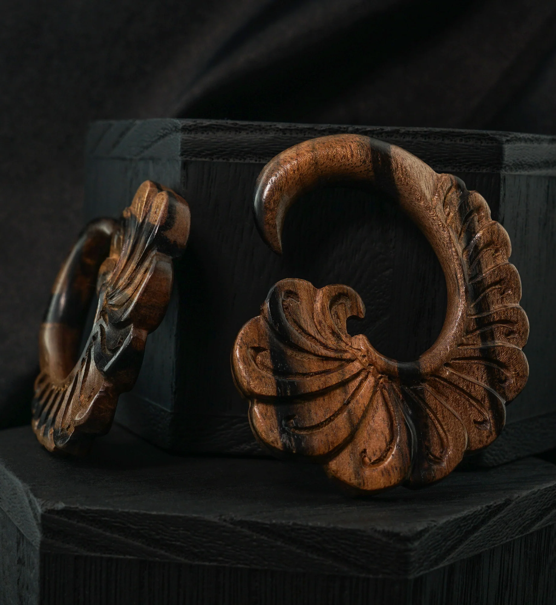 Tuft Areng Wood Hangers - Image 2