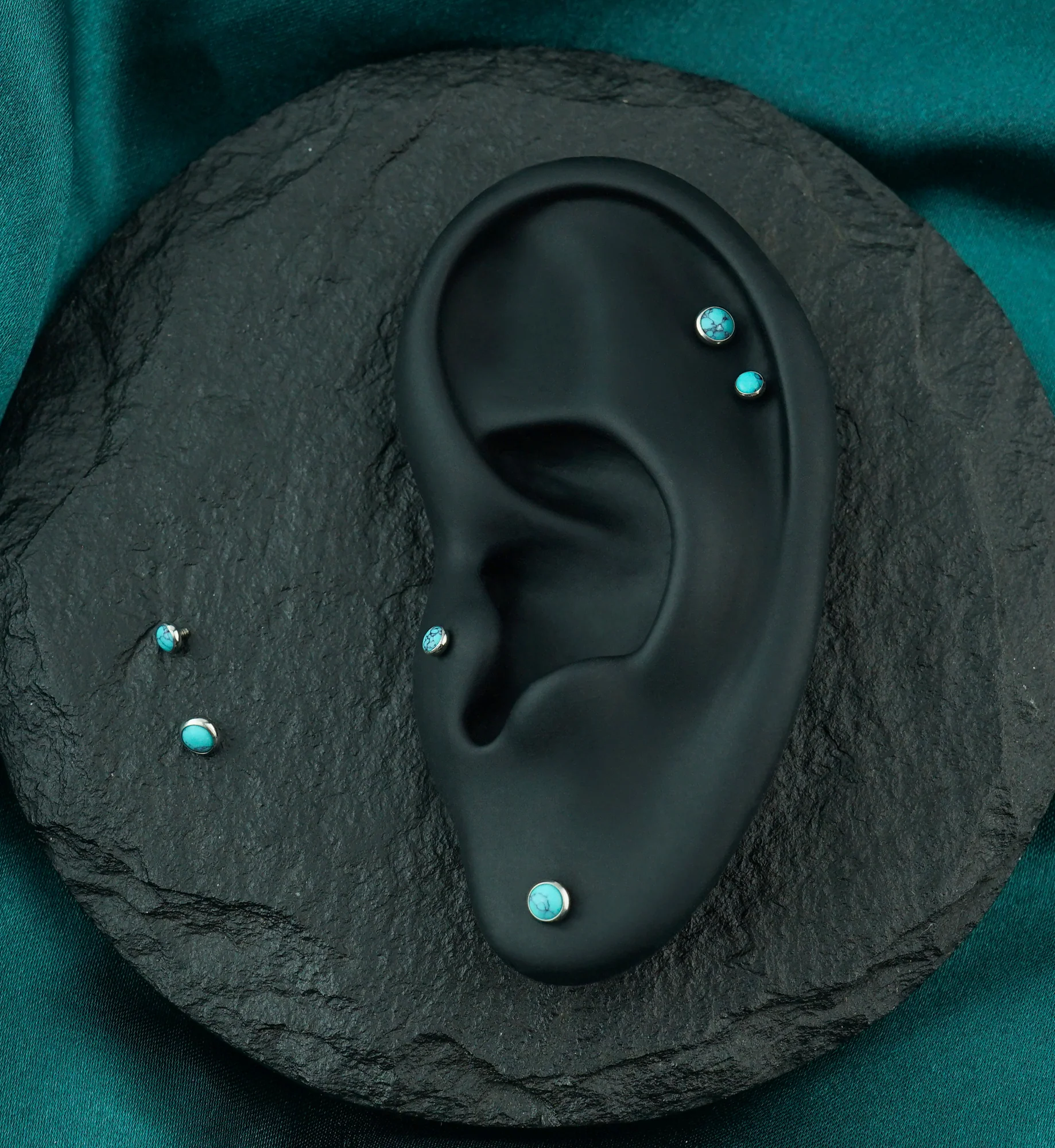 Turquoise Howlite Stone Titanium Bezel End - Image 2