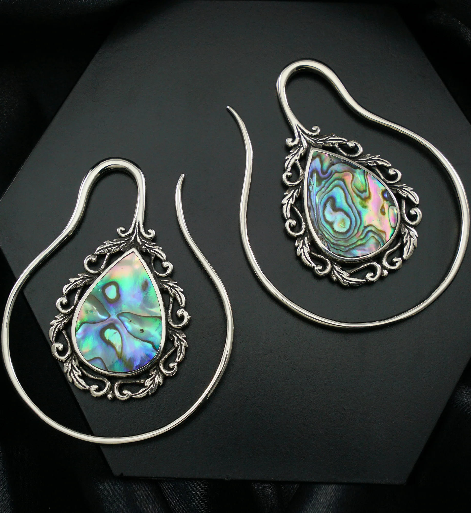 Vague Abalone White Brass Ear Weights - Image 3