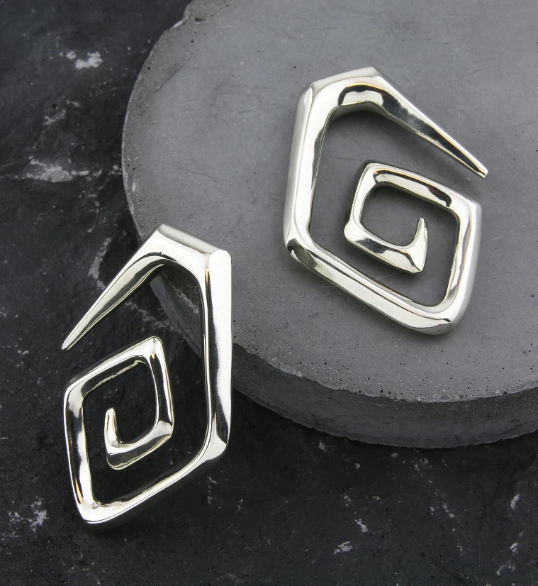 White Brass Oval Spiral Ear Weights - Image 2